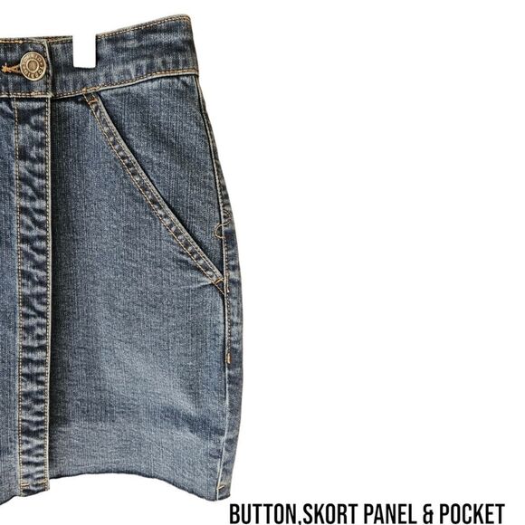 TORRID Plus Size Mid-Rise Vintage Stretch denim Skort. SIZE 22 - Picture 6 of 15